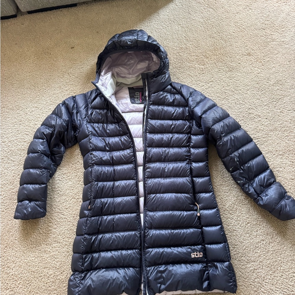 Stio Women's Dark Navy blue Puffer Coat